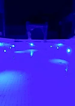 Kuşadasi Ali Bey Havuz LED Lamba  Yenileme Uygulaması